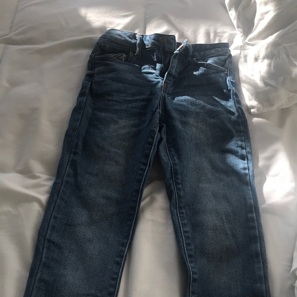 Blue jeans//tillys// RSQ//high rise ankle skinny